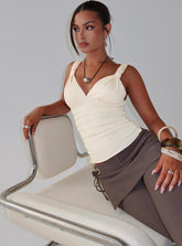 Emilea Top Beige
