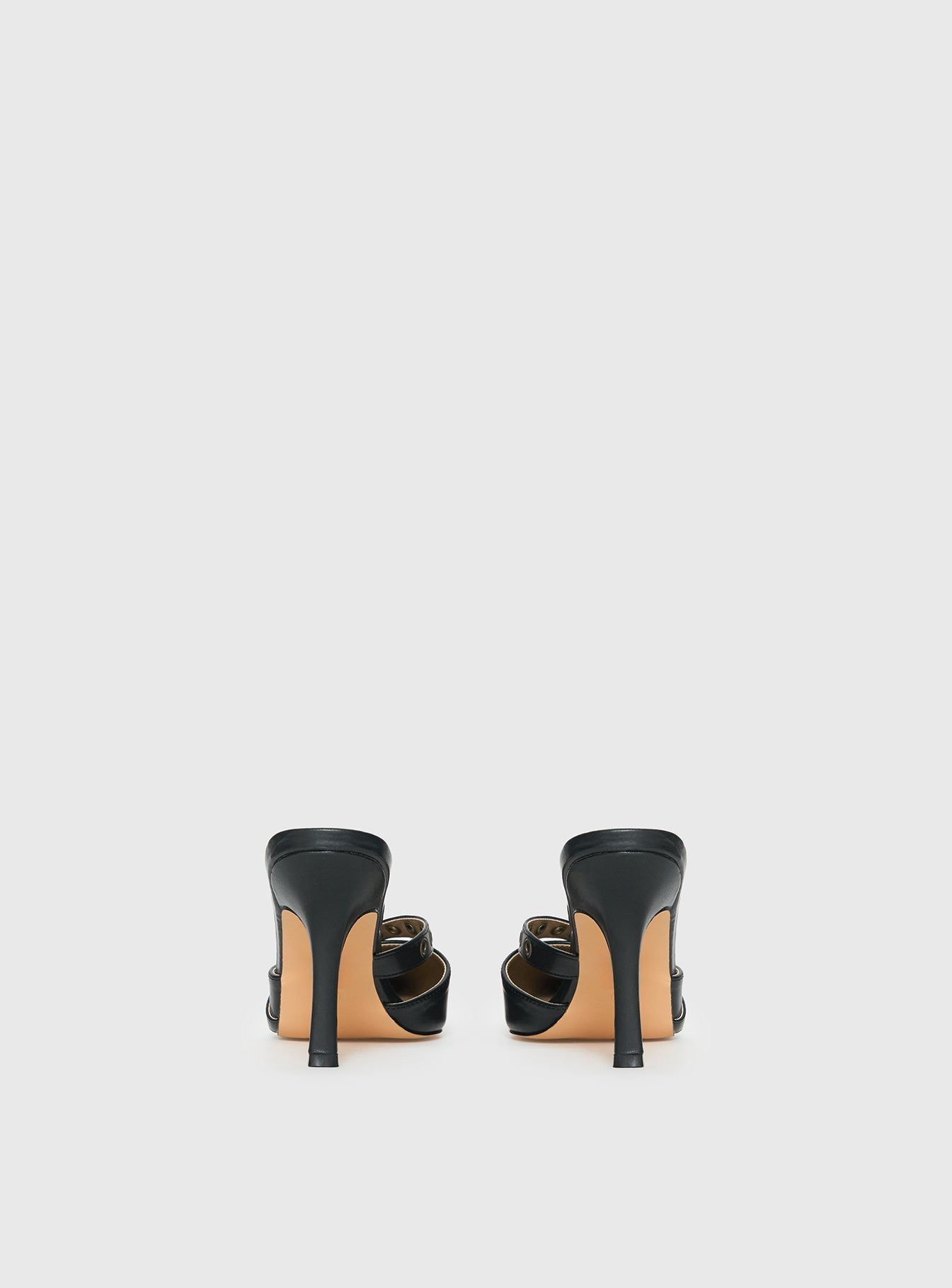 Compelling Pointed Toe Heels Black